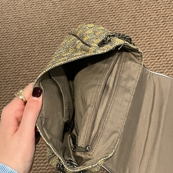 Shiny silver and gold shoulder bag - Picture 4 of 4